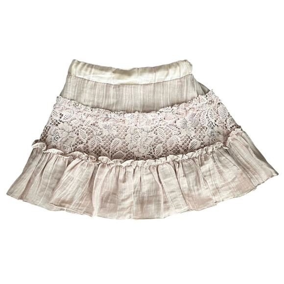 Alexis Women’s Mallory Intermix Blush Pink Lace Ruffled Tiered Mini Skirt Sz S - Picture 5 of 10